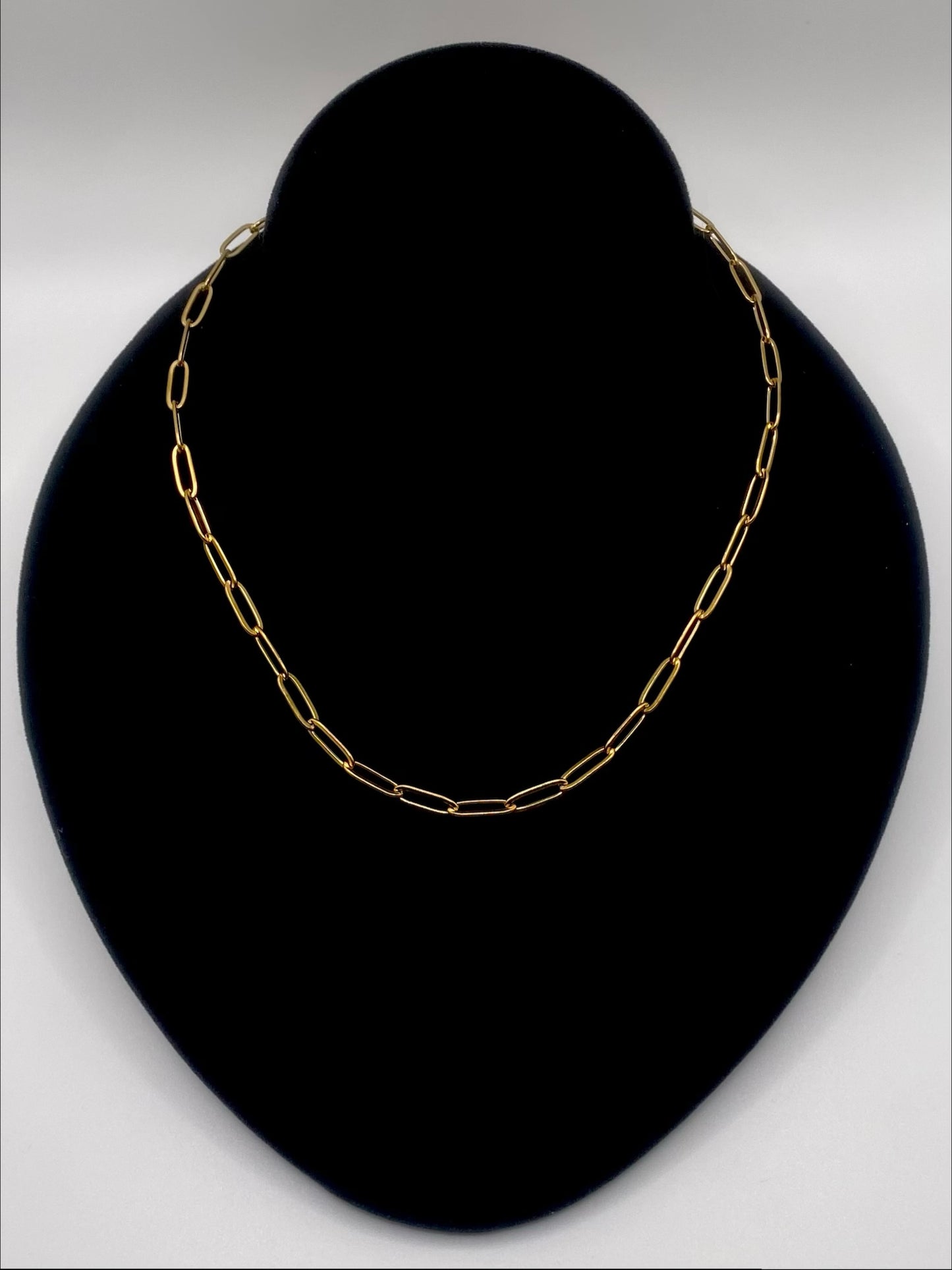 Basic 18k Gold Paperclip Chain Necklace