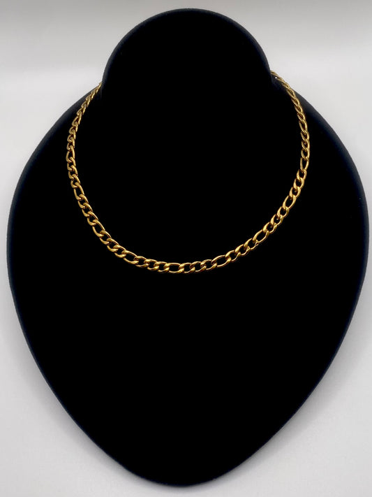 Basic 18k Gold Figaro Chain Necklace